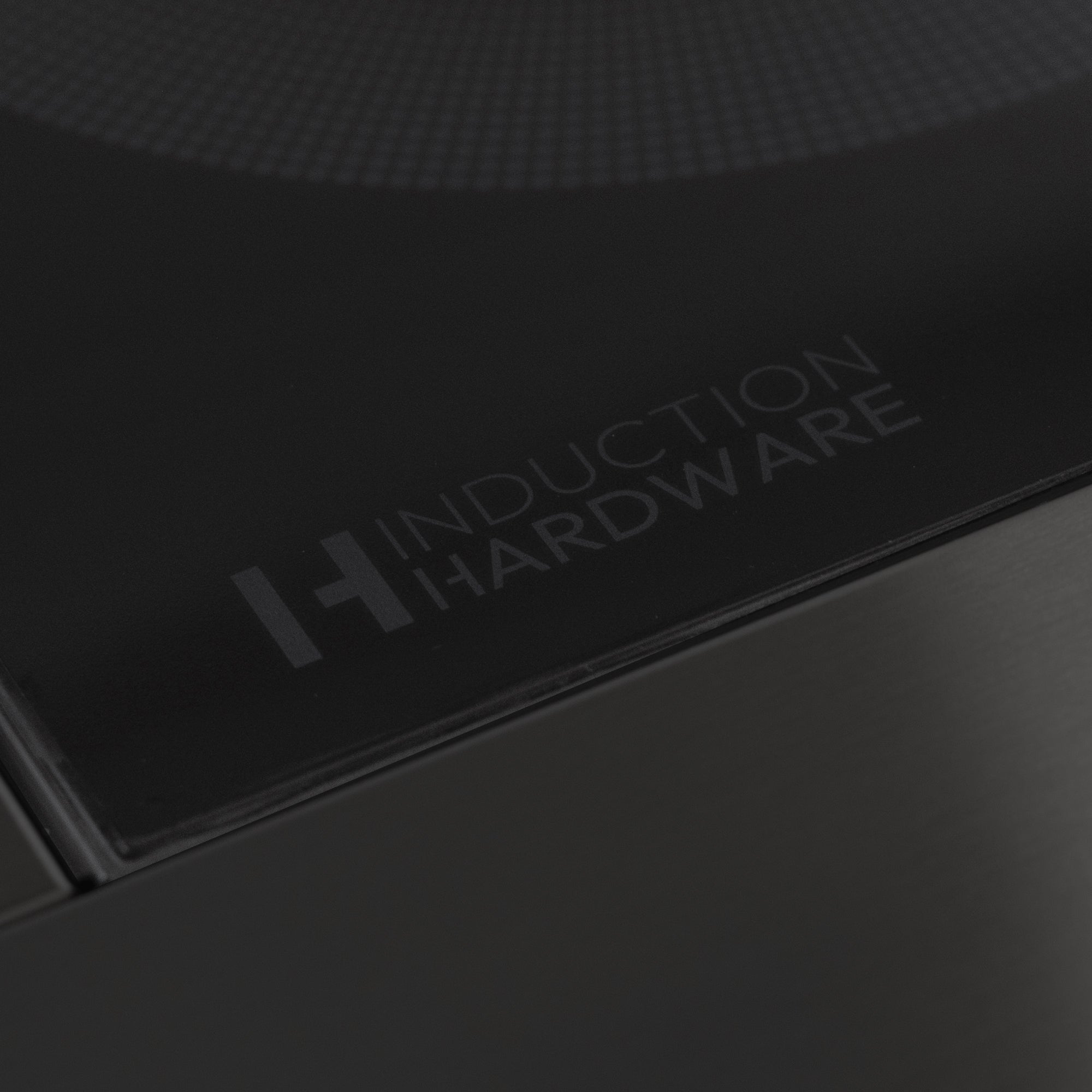 30″ Induction Cooktop – Black Stainless